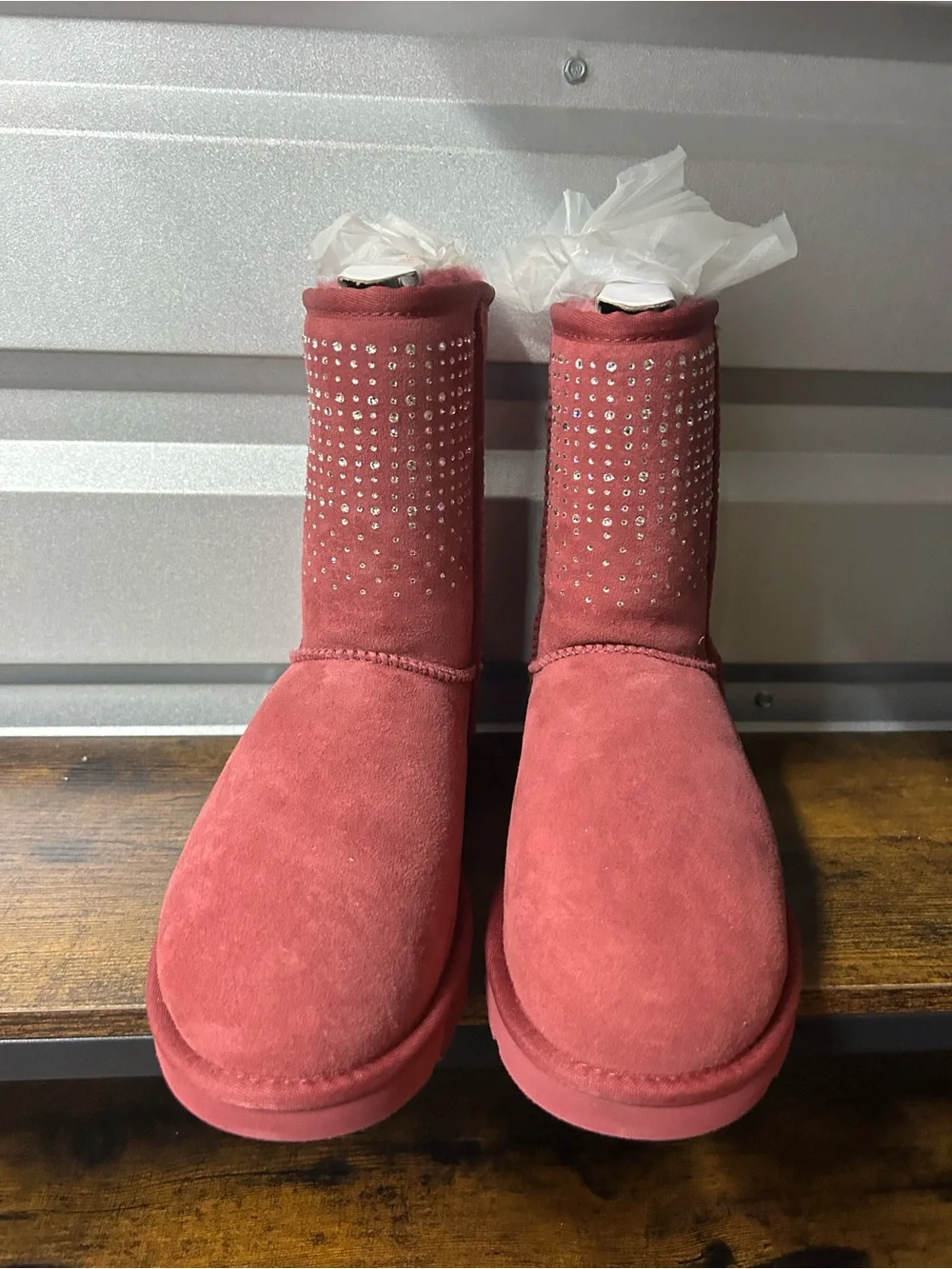 UGG CLASSIC SHORT BLING SANGRIA SHEARLING LINED BOOT US 7 / EU 38 / UK 5.5